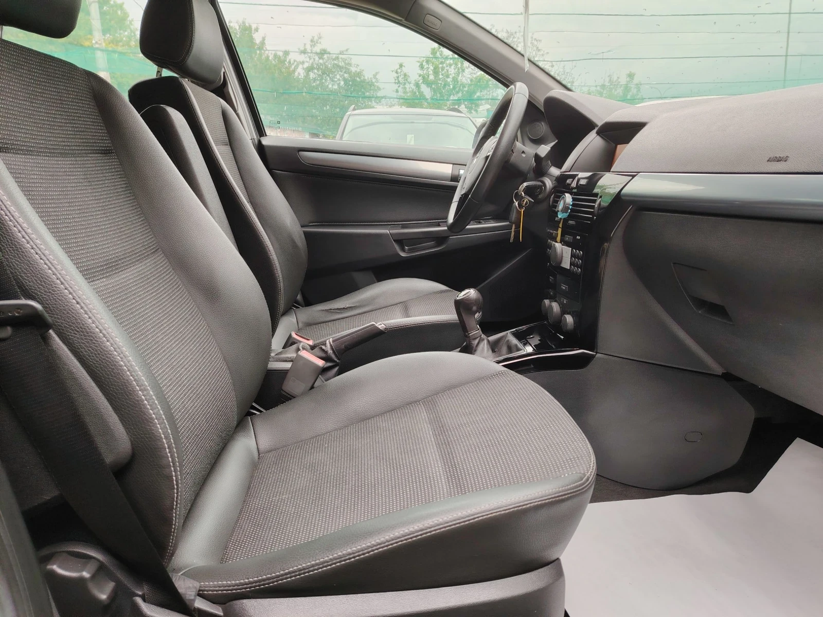 Opel Astra 1.6 i - изображение 6