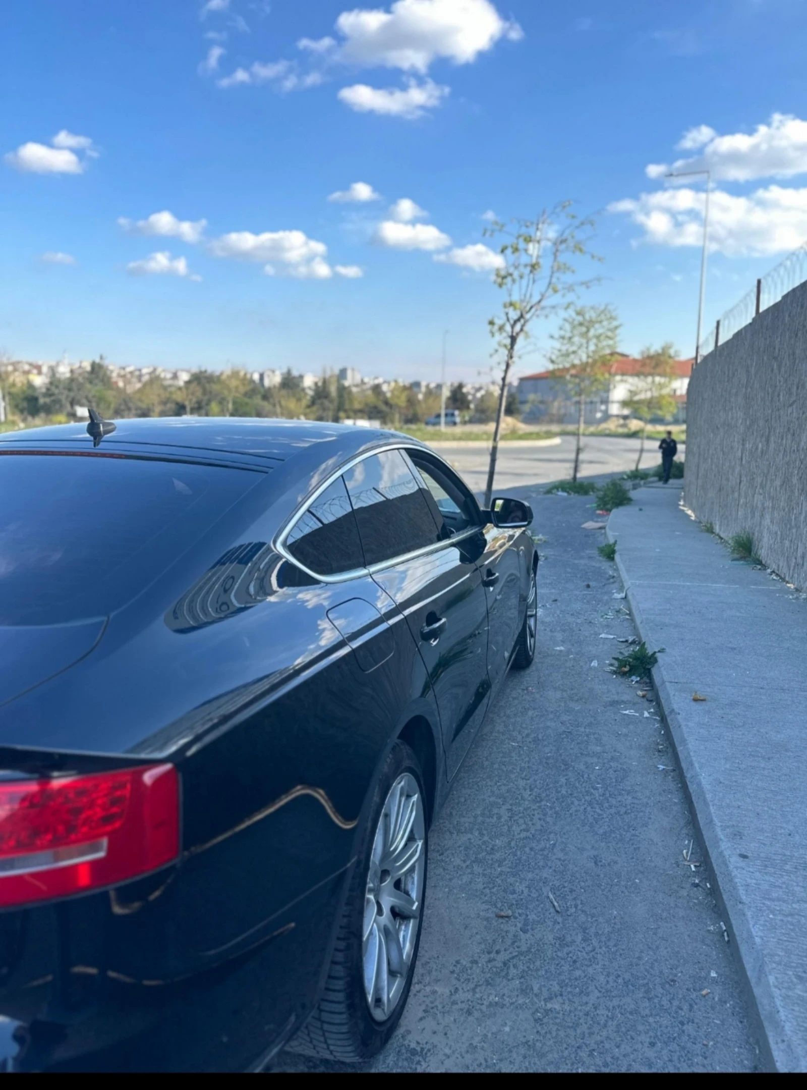 Audi A5 2.0 - изображение 3