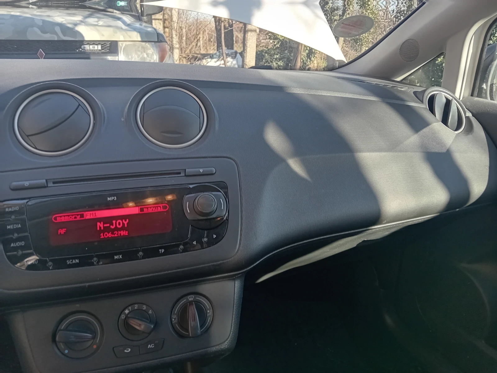 Seat Ibiza  - изображение 9