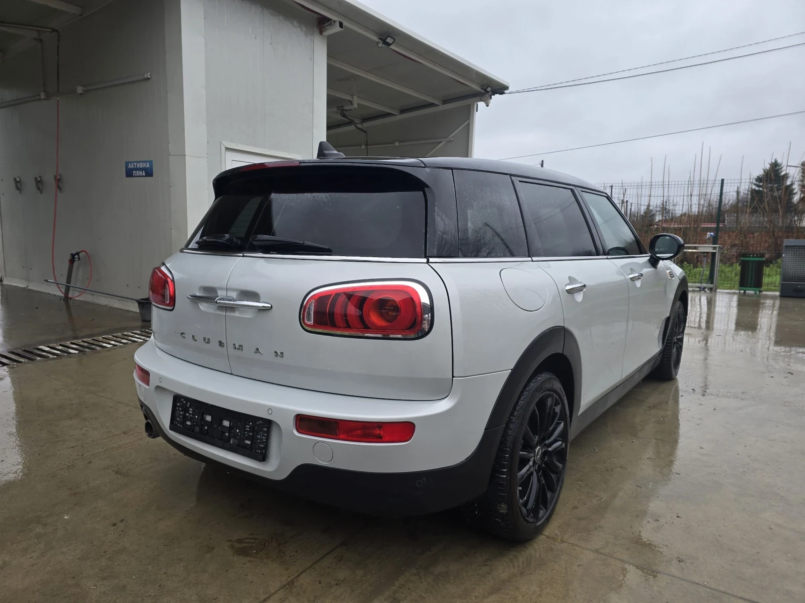 Mini Clubman 2.0d 150к.с Business Панорама  Топ състояние - изображение 4
