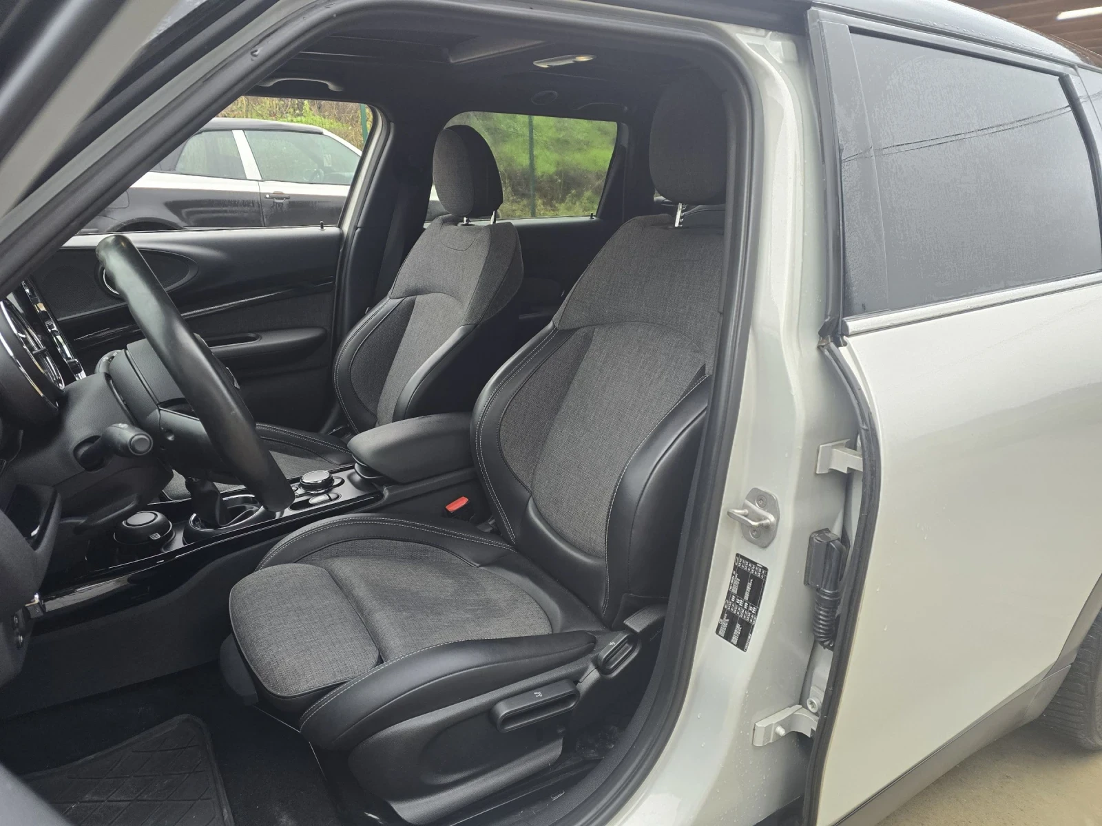 Mini Clubman 2.0d 150к.с Business Панорама  Топ състояние - изображение 9