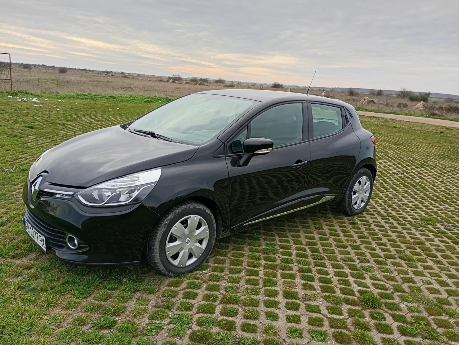 Renault Clio 0.9Тсе - изображение 3