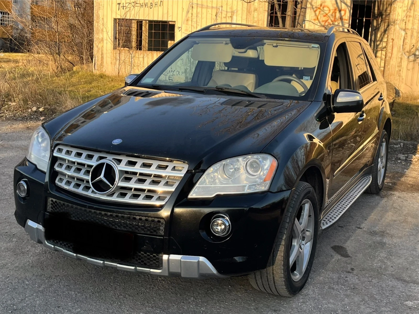 Mercedes-Benz ML 550 * AMG LINE* V8* CARFAX* 5.5* 388 | Mobile.bg � ����������� 1
