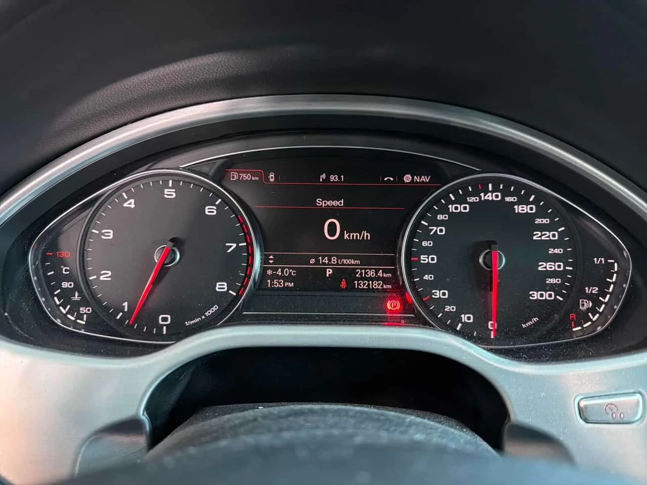 Audi A8  3.0T / CARFAX / 360 / ОБДУХВАНЕ , снимка 8 - Автомобили и джипове - 53853904