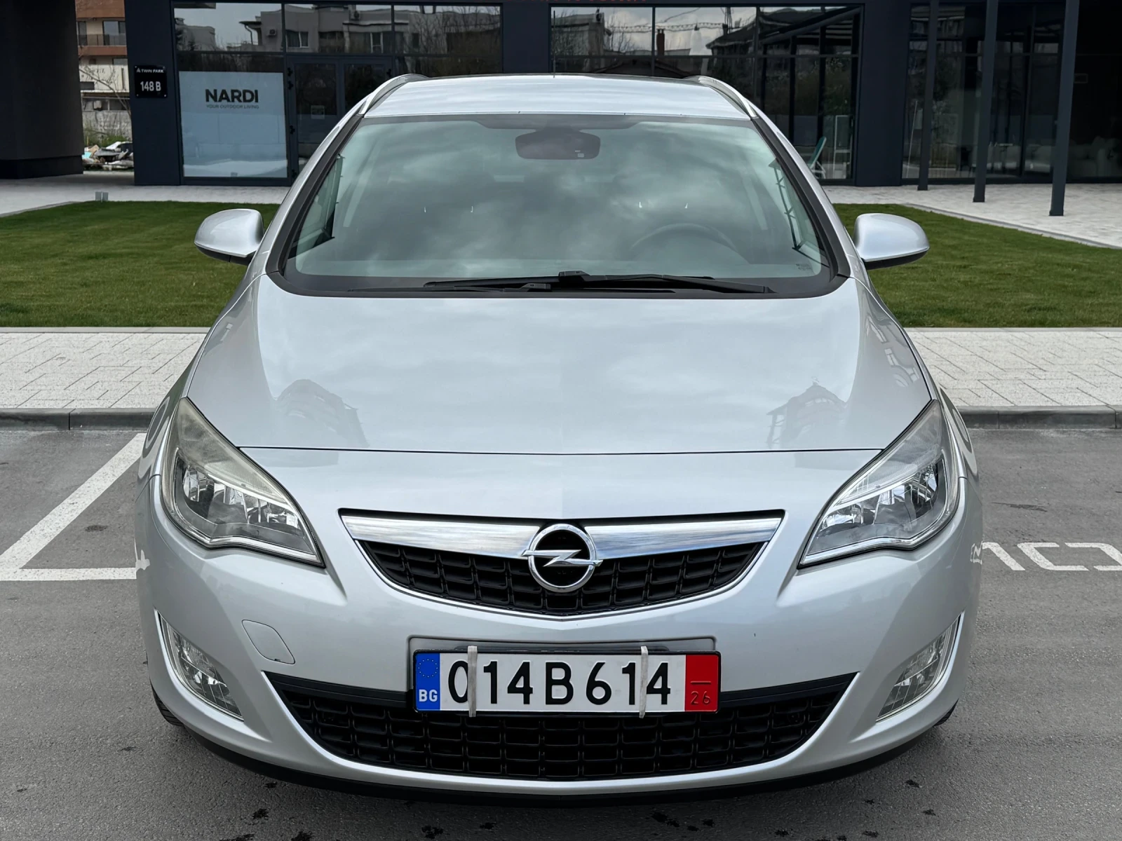Opel Astra 1.7 CDTI Cosmo* 6 скорости* КОЖА* EURO 5, снимка 3 - Автомобили и джипове - 54041819