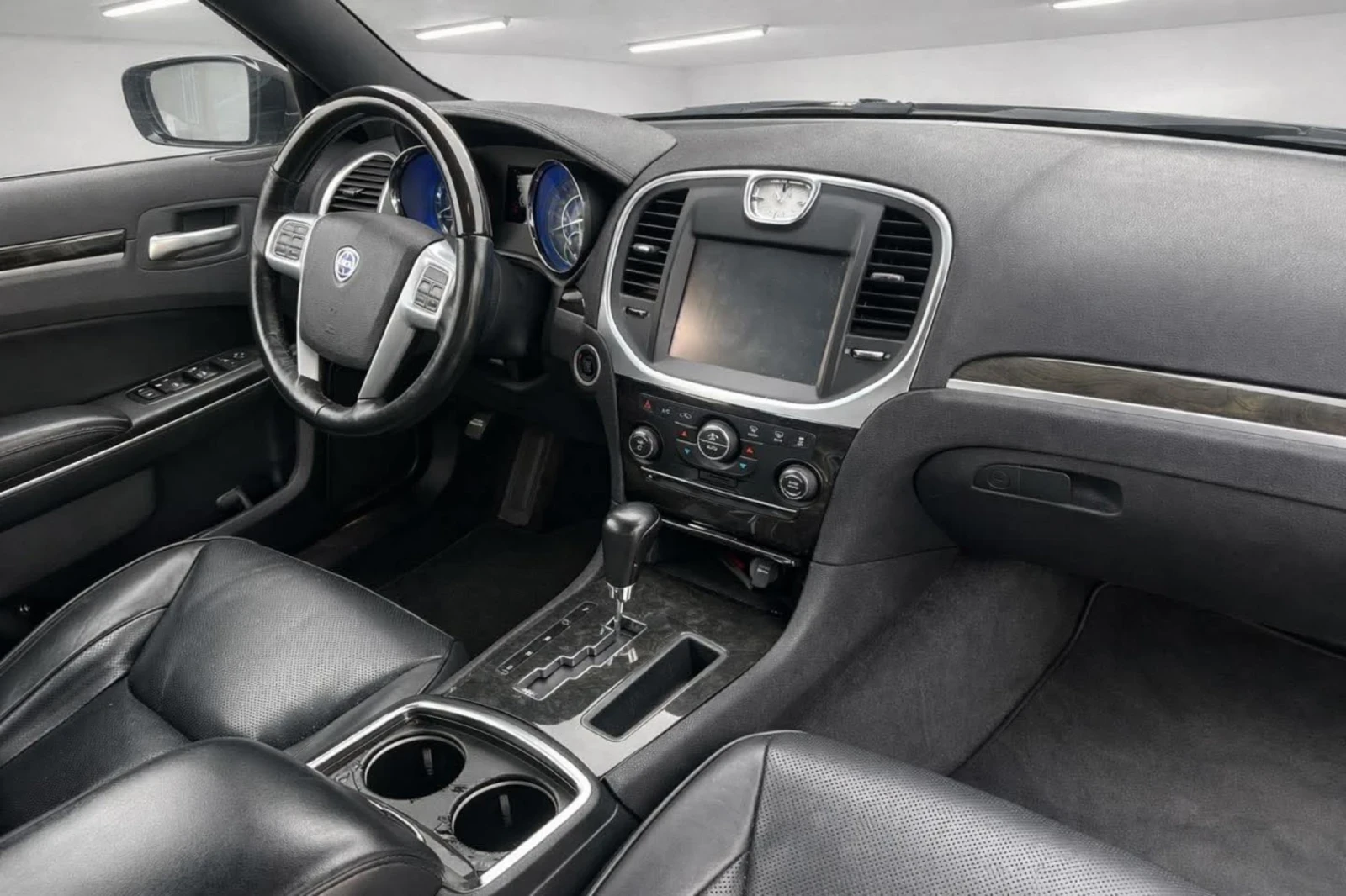 Lancia Thema 3.0CRDI(239)* PLATINUM-EDITION* НОВ ВНОС* , снимка 5 - Автомобили и джипове - 54094809