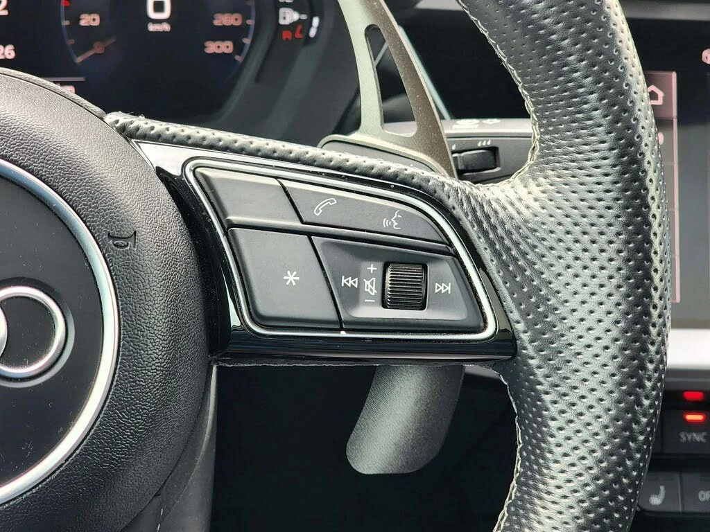 Audi S3 2.0T quattro Progressiv* АвтоКредит* (Цена до БГ) , снимка 14 - Автомобили и джипове - 54182288