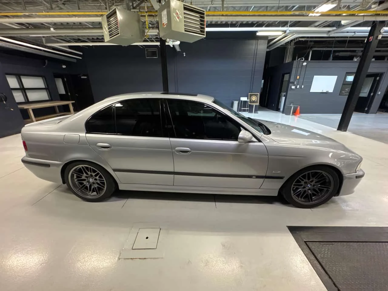 BMW M5 * CARFAX * ЦЕНА ДО БГ, снимка 4 - Автомобили и джипове - 54760012