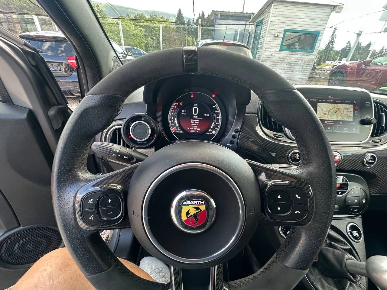 Abarth 595 180к.с. SABELT CARBON Competizione Full Carbon , снимка 14 - Автомобили и джипове - 55444695