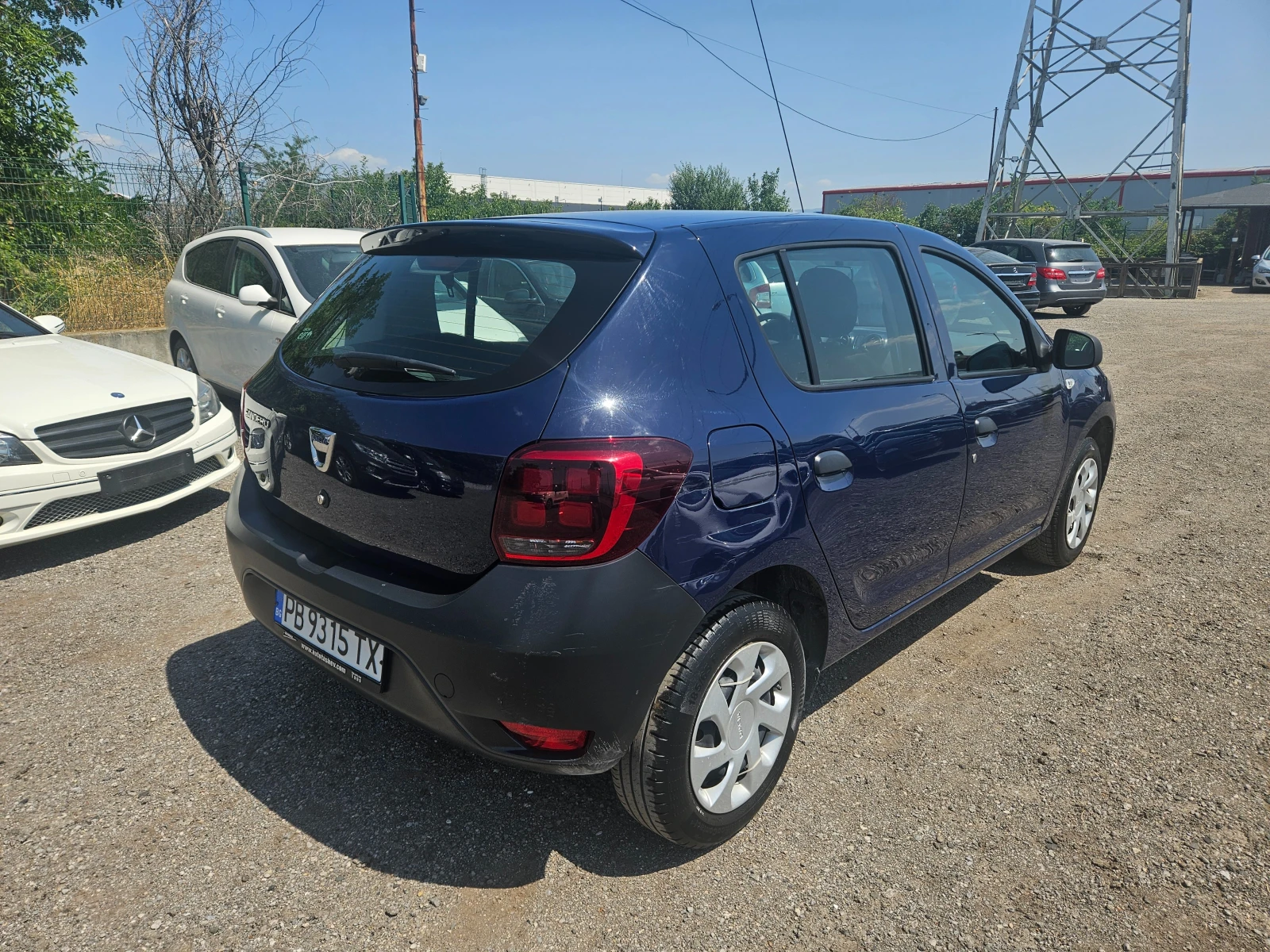 Dacia Sandero 1.0 SCe 32000 Км, снимка 4 - Автомобили и джипове - 55644072