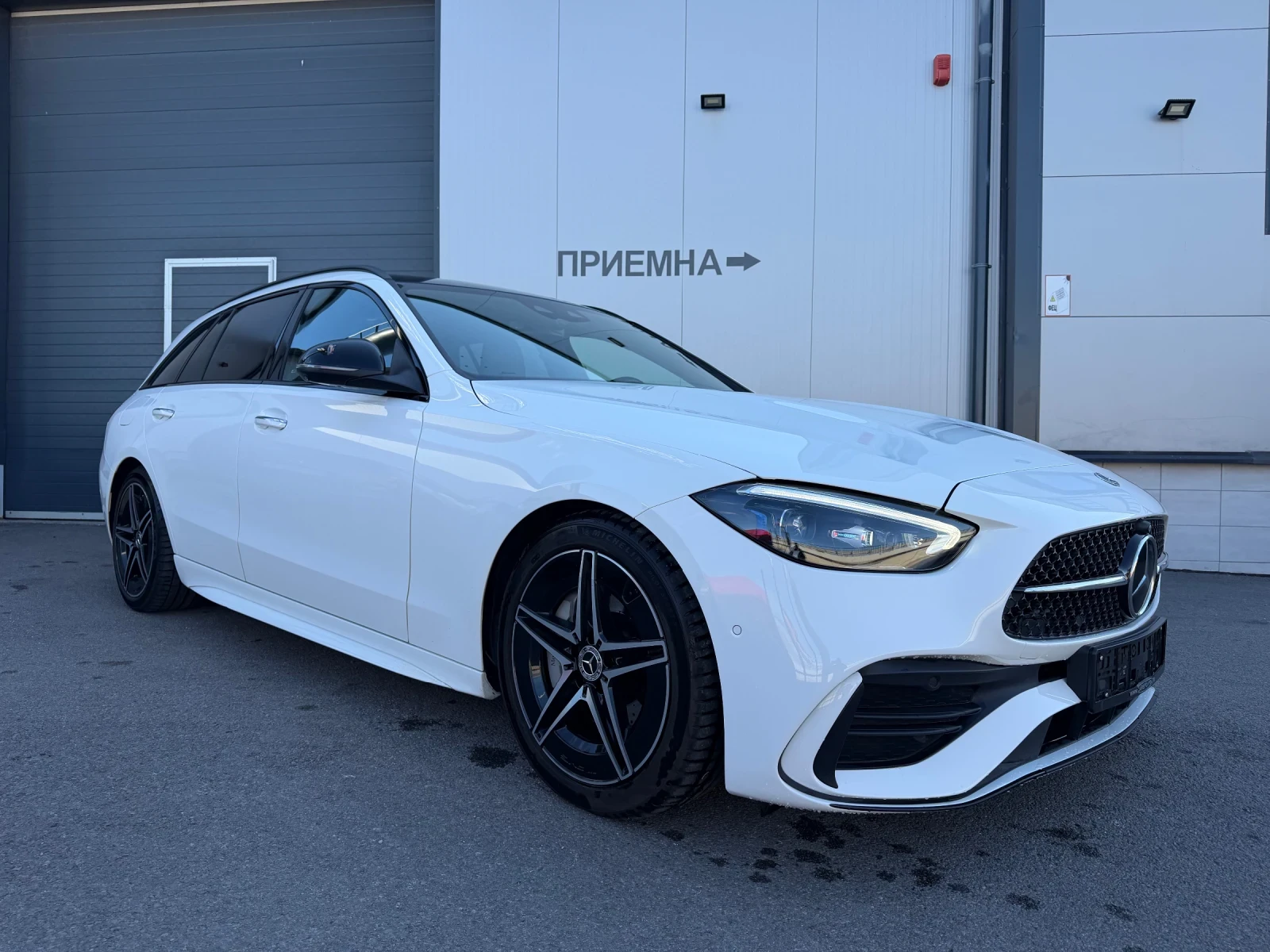Mercedes-Benz C 300 d AMG Line Premium Plus