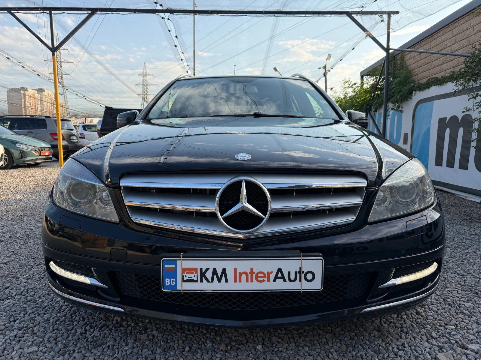 Mercedes-Benz C 350 CDI 4-MATIC/LED/FACE/NAVI/КАМЕРА/КОЖА, снимка 2 - Автомобили и джипове - 55805332
