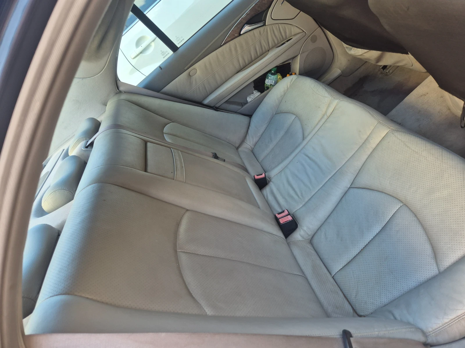 Mercedes-Benz E 220, снимка 11 - Автомобили и джипове - 55892472