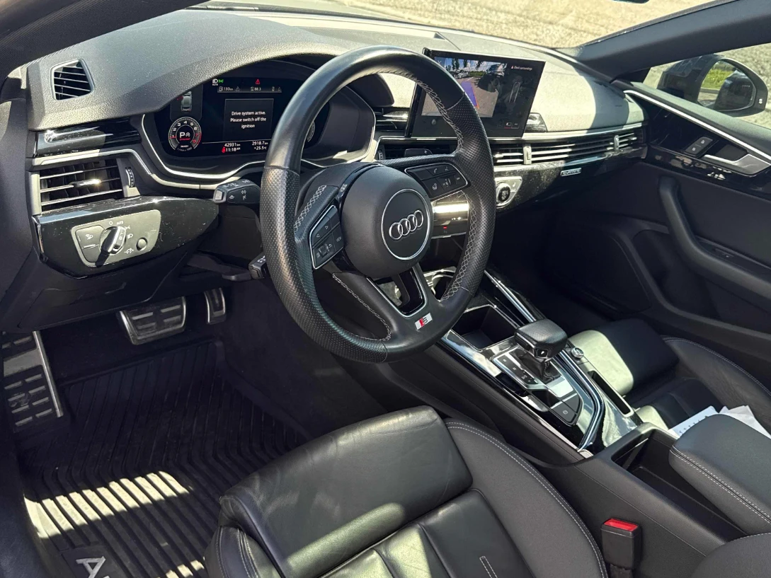 Audi A5 BLACK OPTICS* 40к* S-line* Audi Virtual* Подгрев, снимка 6 - Автомобили и джипове - 55966960