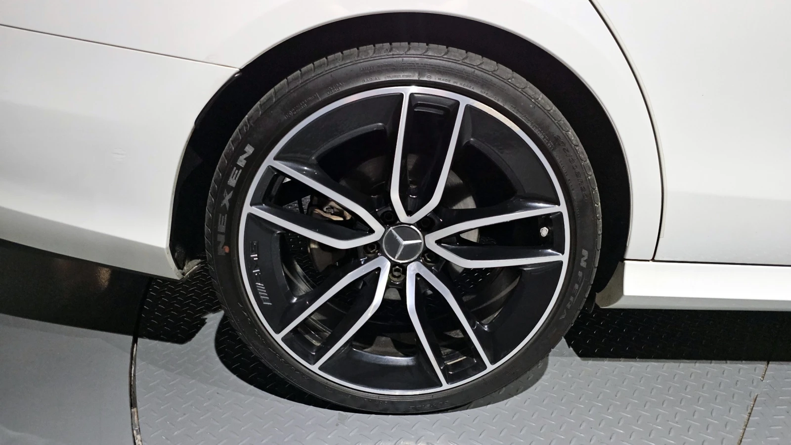 Mercedes-Benz E 300 E300 4MATIC AMG Line | Mobile.bg � ����������� 5