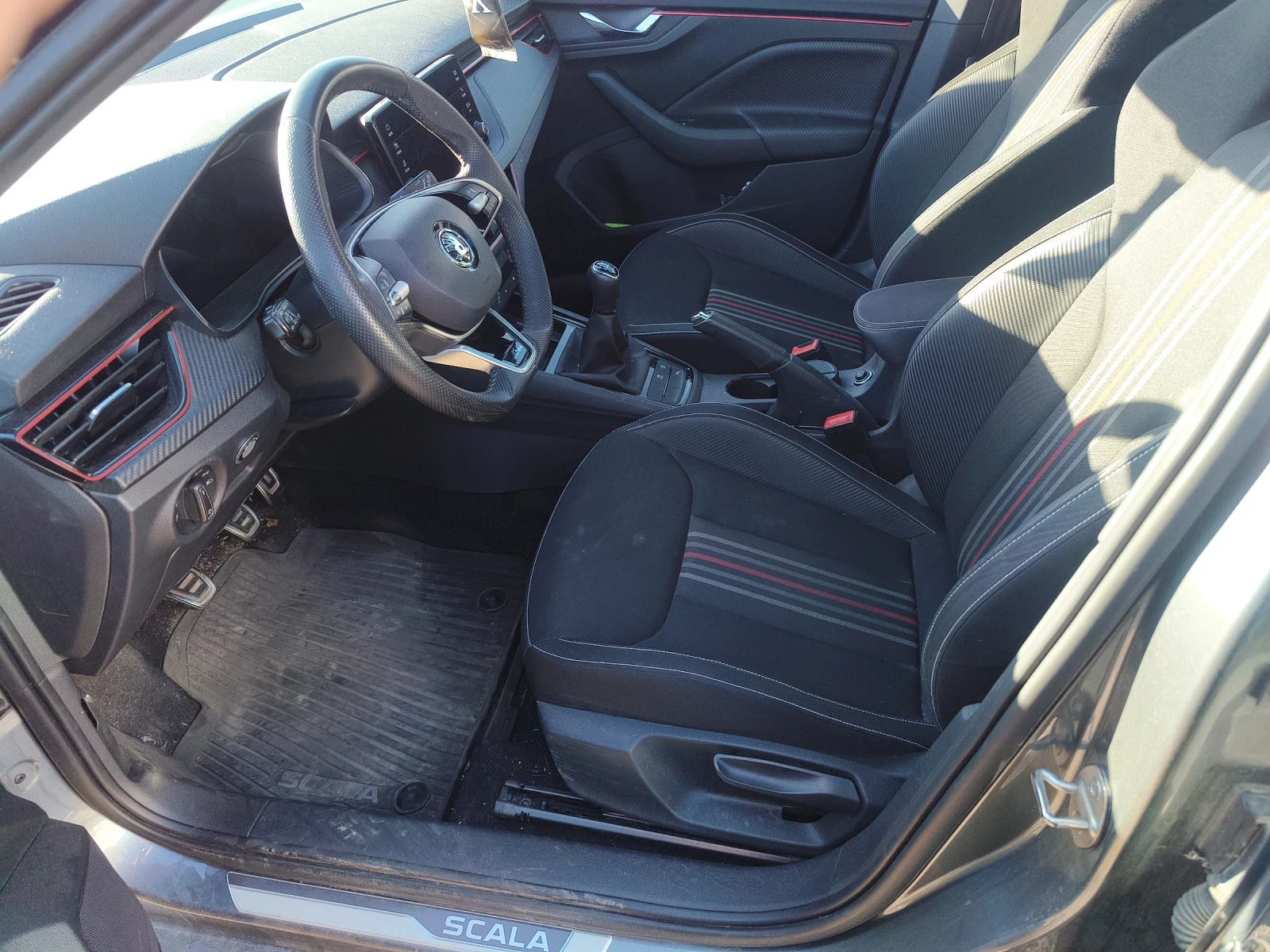 Skoda Scala, снимка 3 - Автомобили и джипове - 56729448