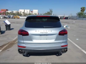 Porsche Cayenne  S PLATINUM TOP SPEC! Автокредит Цена до България, снимка 5