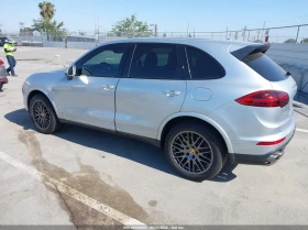 Porsche Cayenne  S PLATINUM TOP SPEC! Автокредит Цена до България, снимка 4