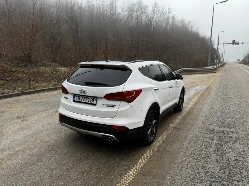 Hyundai Santa fe 2.2CRDi-4WD-Keyless-Панорама, снимка 6 - Автомобили и джипове - 53397841