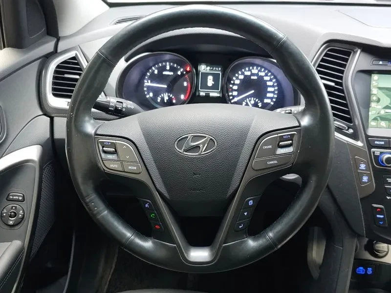 Hyundai Santa fe 2.0 2WD , снимка 12 - Автомобили и джипове - 56354188