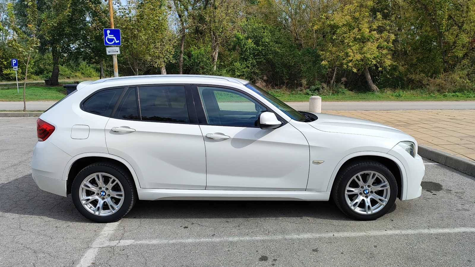 BMW X1 M пакет 18d sDrive  - изображение 3