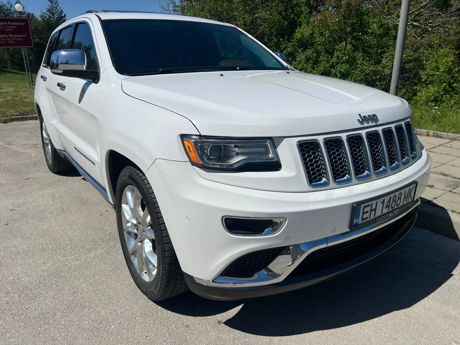Jeep Grand cherokee SUMMIT 5.7 HEMI 4x4, снимка 2 - Автомобили и джипове - 53893304