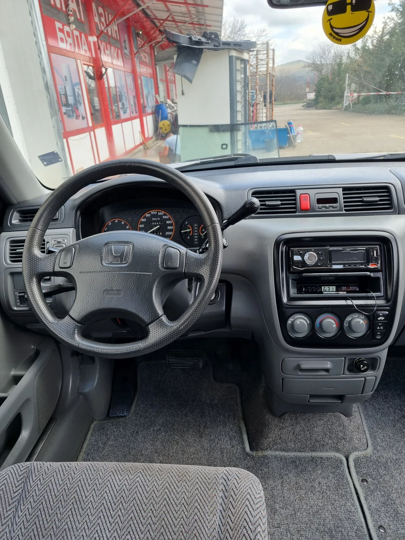 Honda Cr-v 2.0i 128 коня Бензин 4x4 Автомат!, снимка 13 - Автомобили и джипове - 54038940