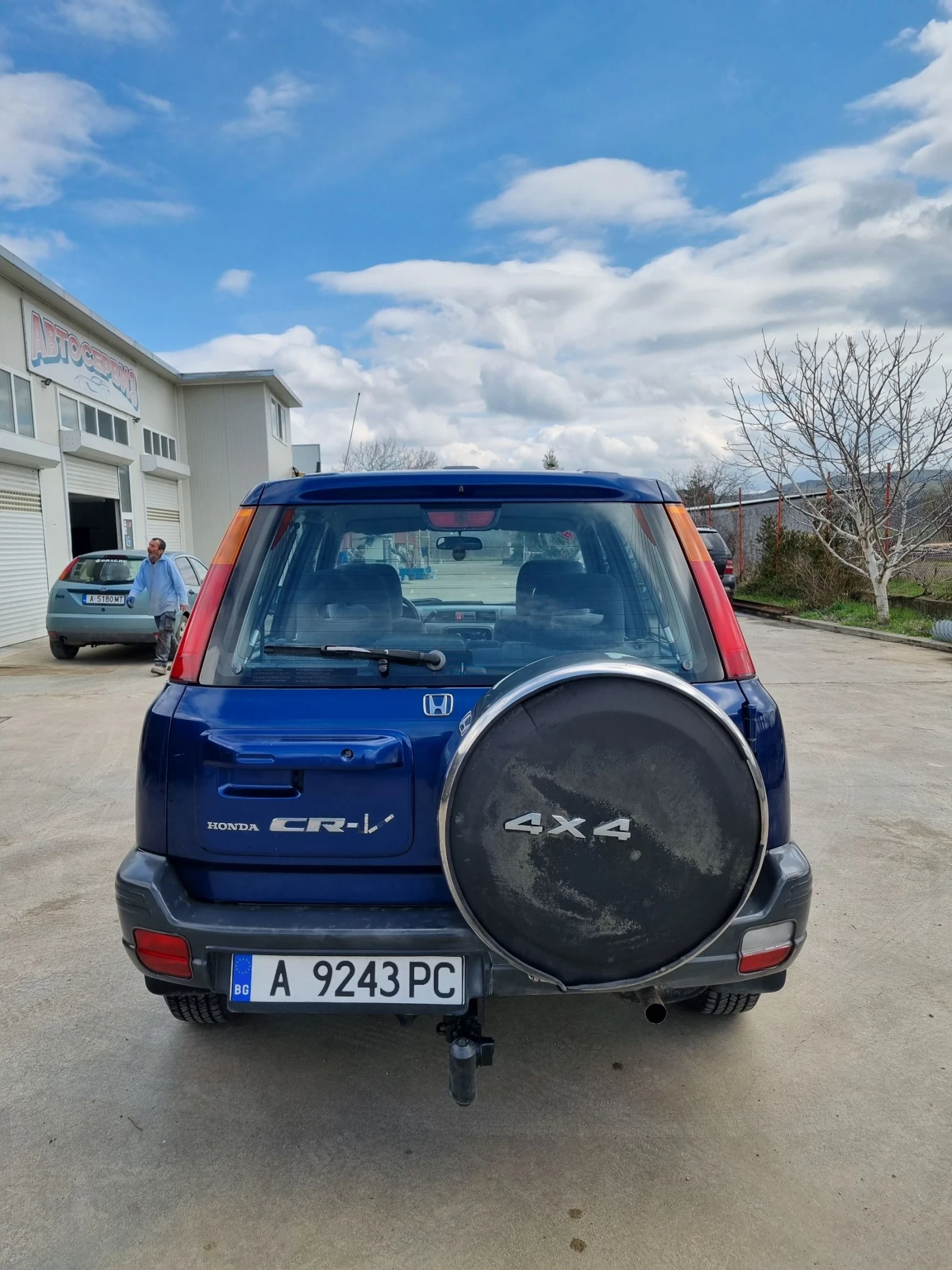 Honda Cr-v 2.0i 128 коня Бензин 4x4 Автомат!, снимка 8 - Автомобили и джипове - 54038940