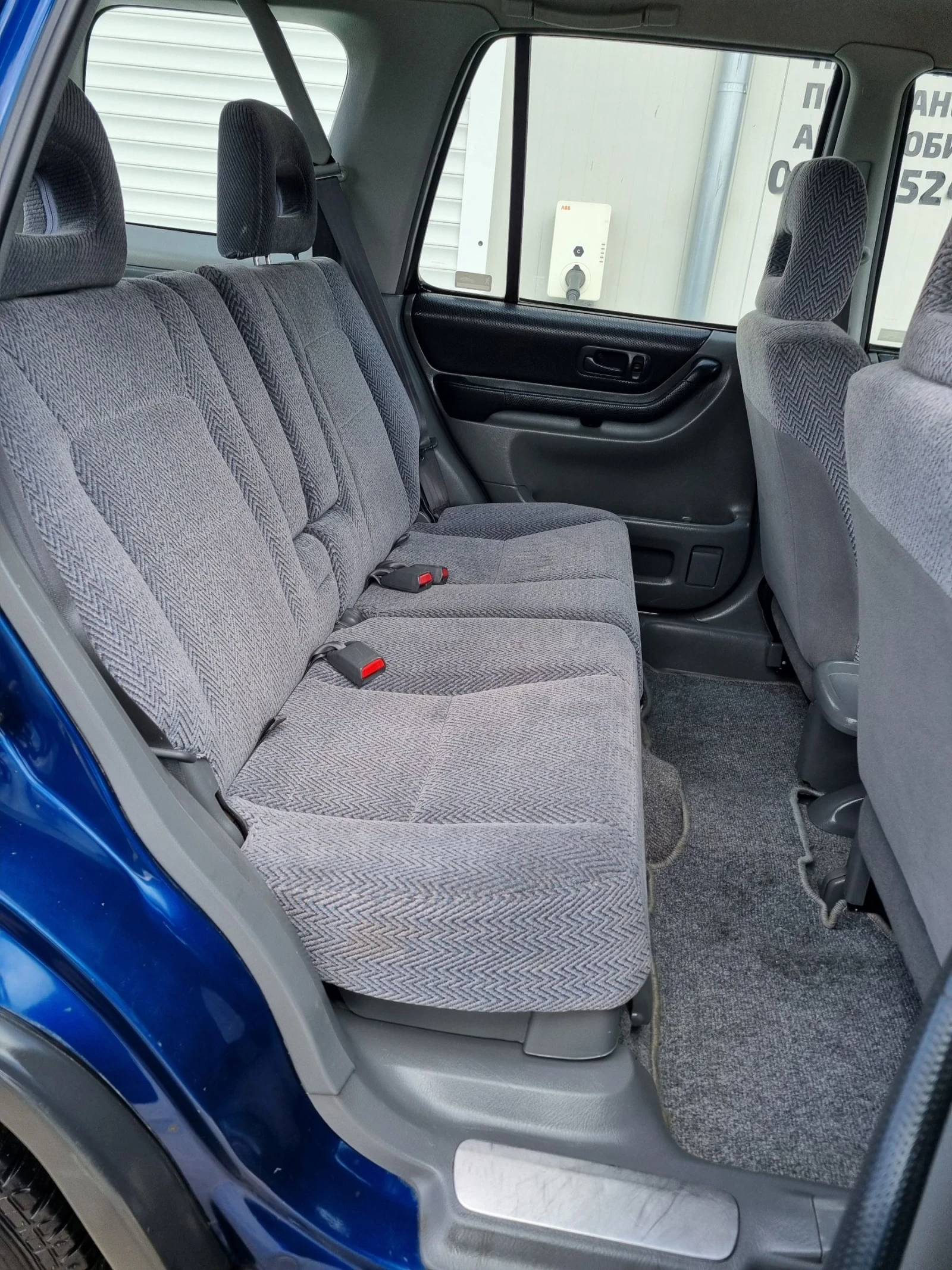 Honda Cr-v 2.0i 128 коня Бензин 4x4 Автомат!, снимка 11 - Автомобили и джипове - 54038940