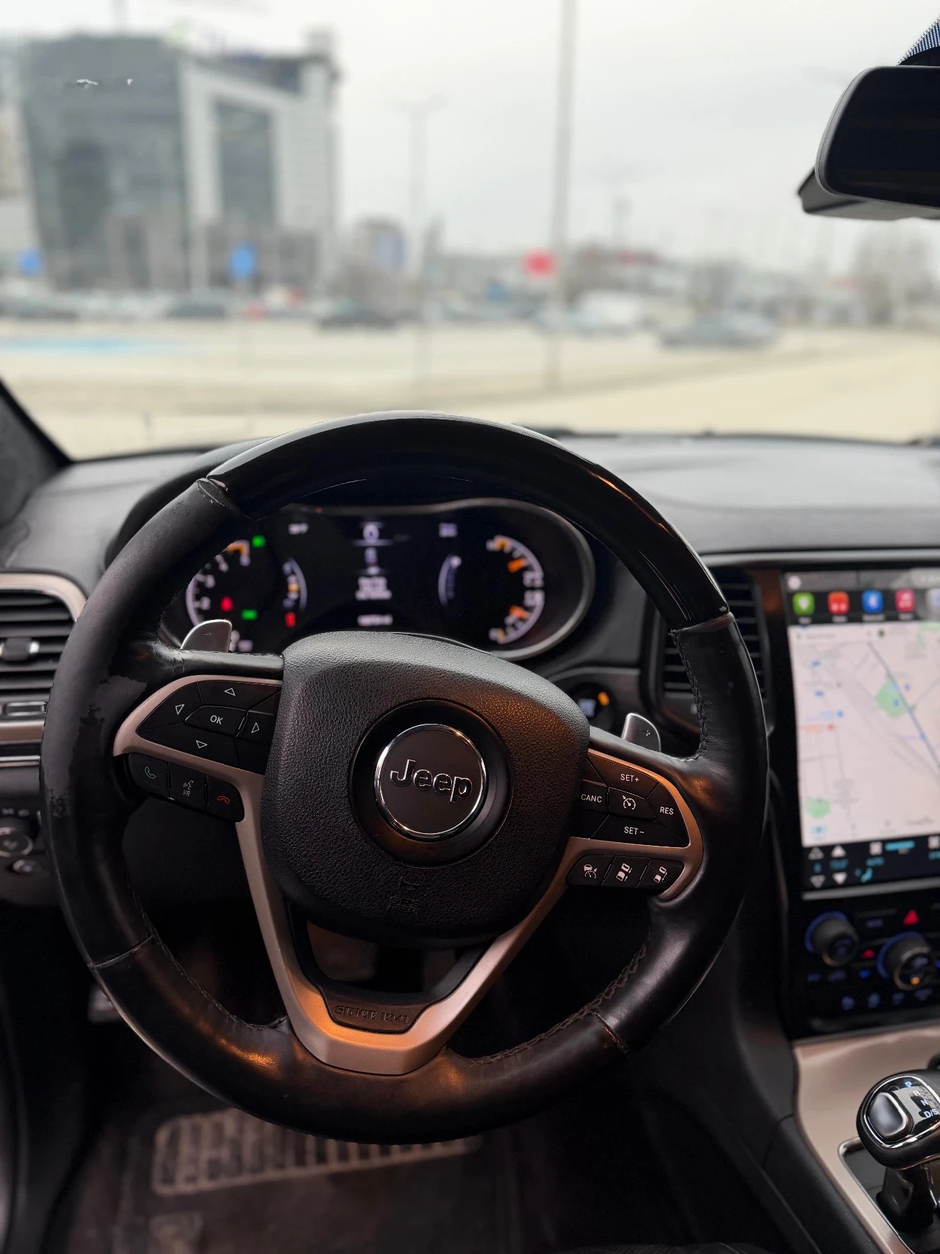 Jeep Grand cherokee Summit, снимка 15 - Автомобили и джипове - 54268395