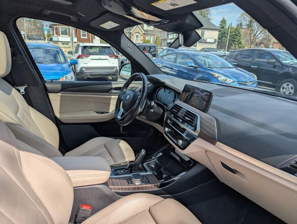 BMW X3 * 30i* * HeadUp* AвтоКредит* (ЦЕНА ДО БГ), снимка 17 - Автомобили и джипове - 54440240