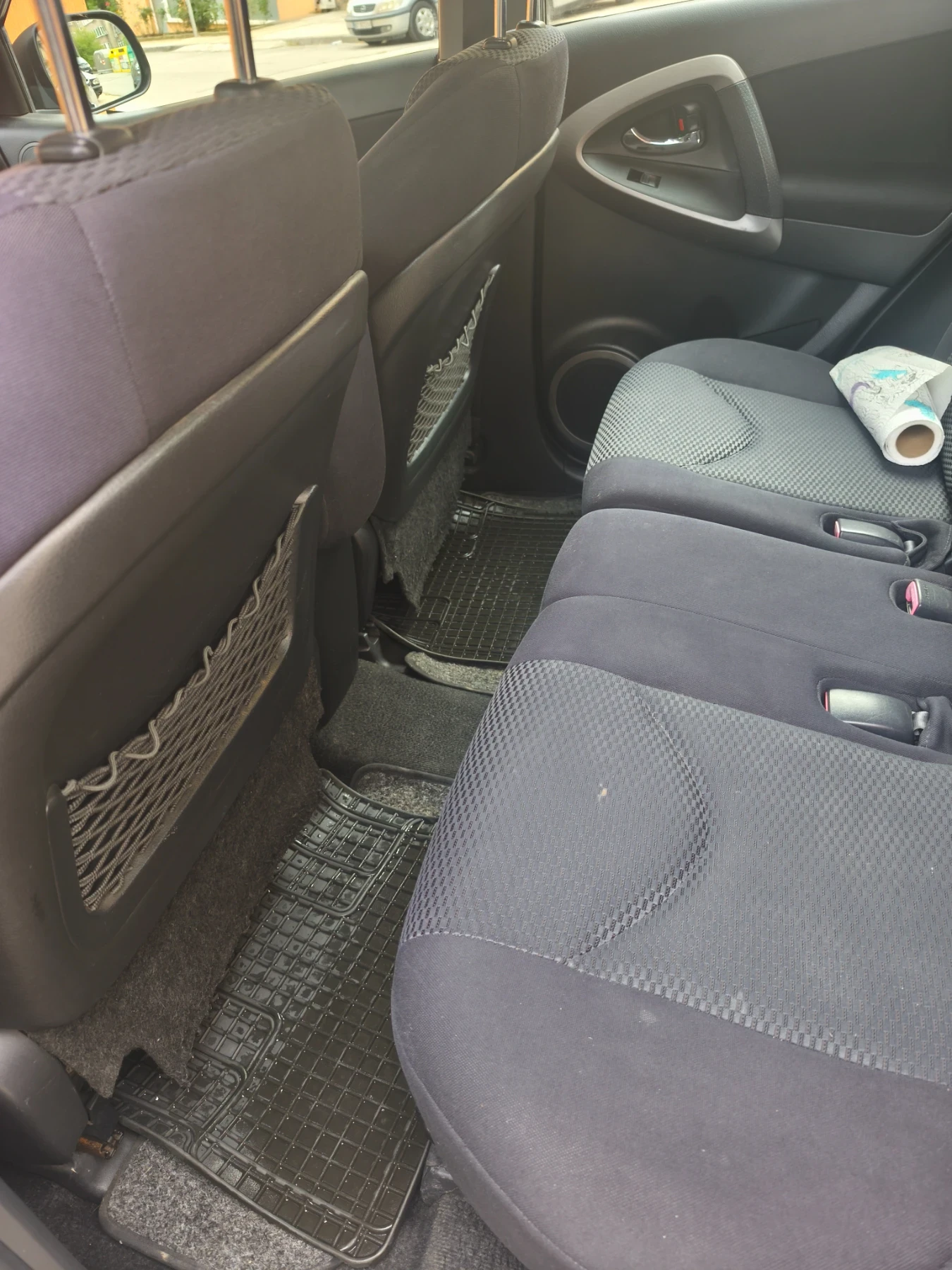 Toyota Rav4 D4D, снимка 6 - Автомобили и джипове - 54457040