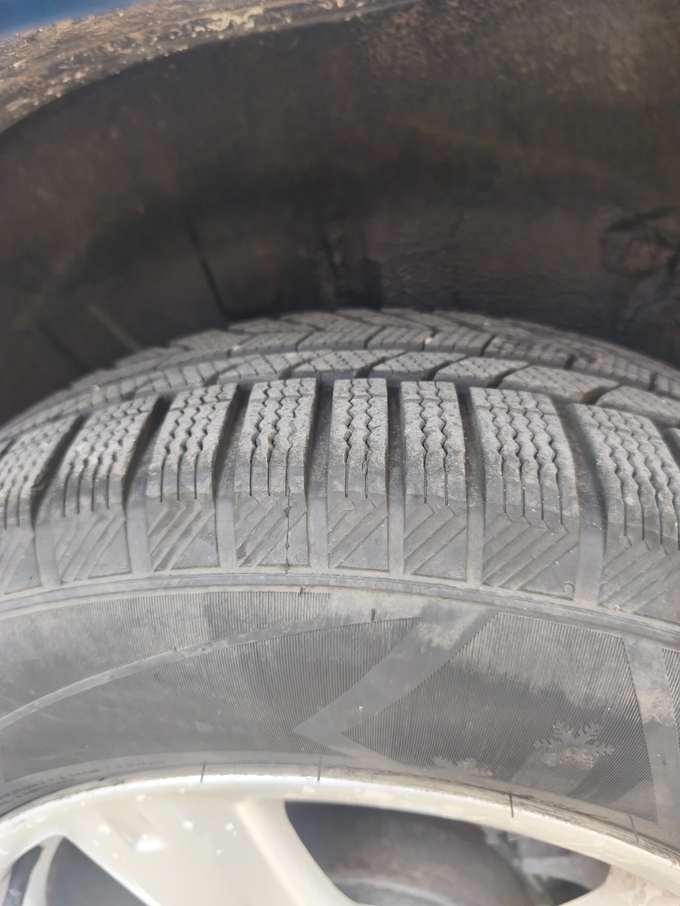 Toyota Rav4 D4D, снимка 7 - Автомобили и джипове - 54457040