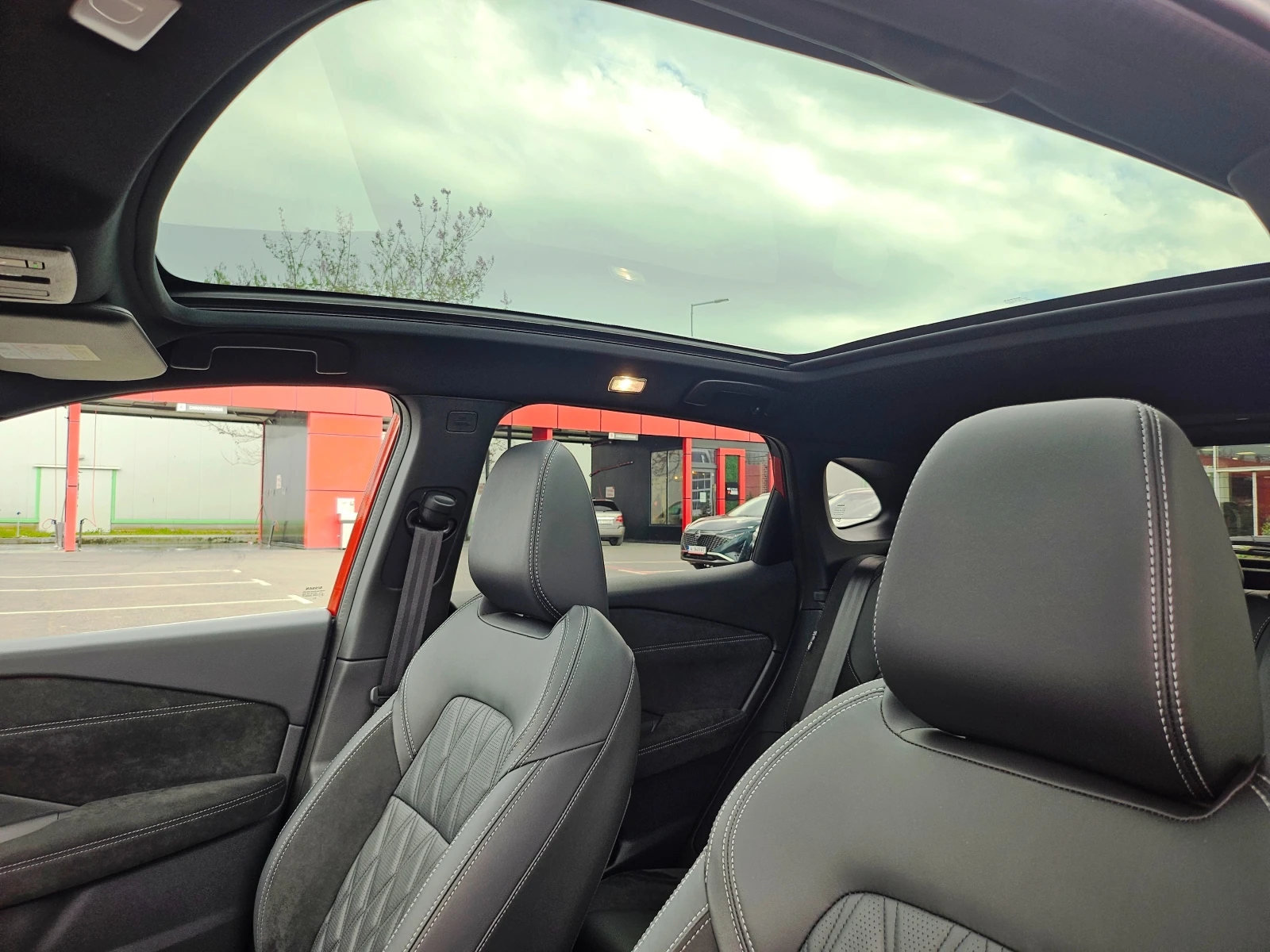 Nissan Qashqai Tekna PLUS, снимка 16 - Автомобили и джипове - 54670489