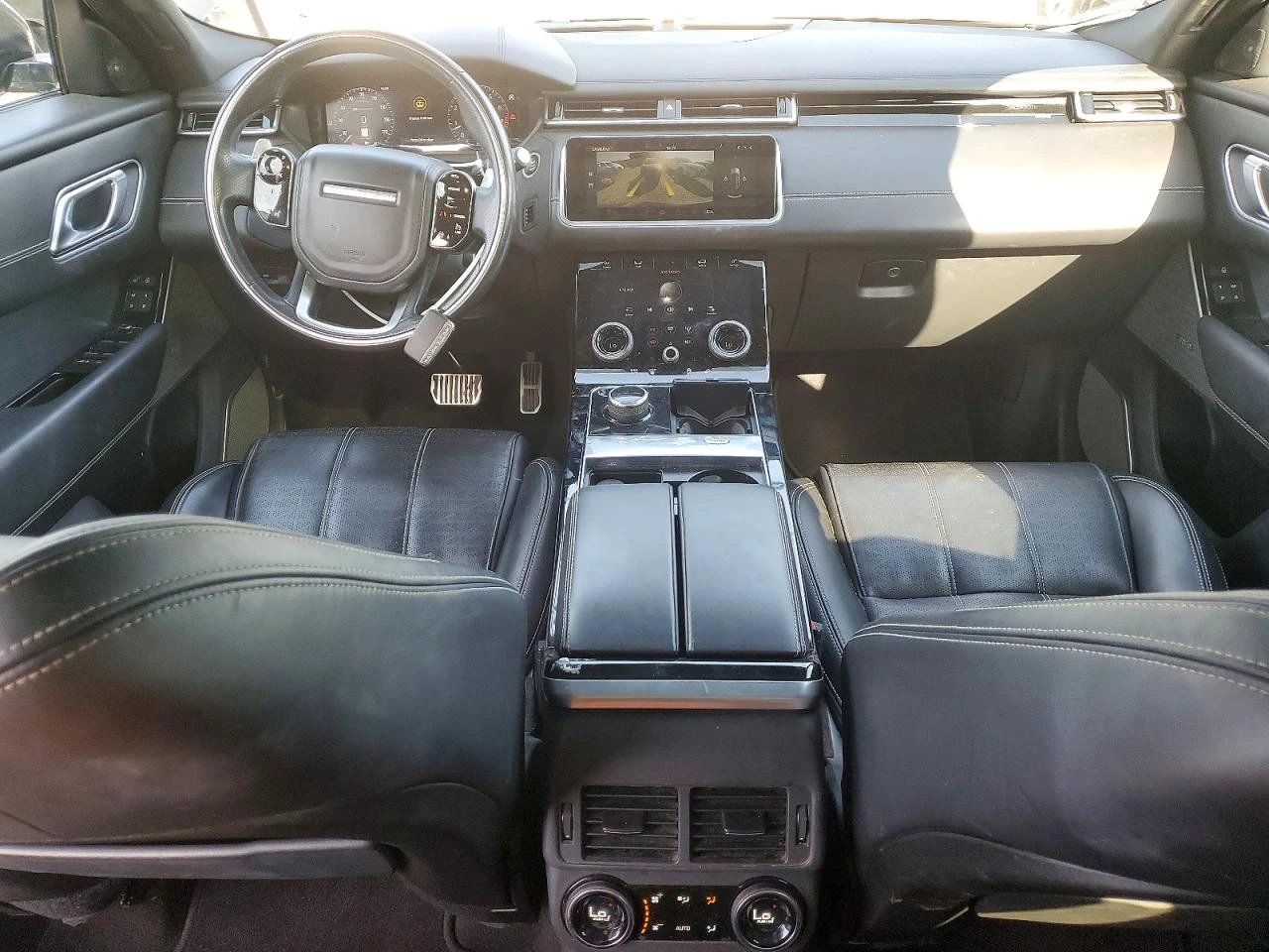 Land Rover Range Rover Velar R-Dynamic HSE* МАСАЖ* АМБИЕНТ* MERIDIAN* HEAD-UP, снимка 8 - Автомобили и джипове - 54772335