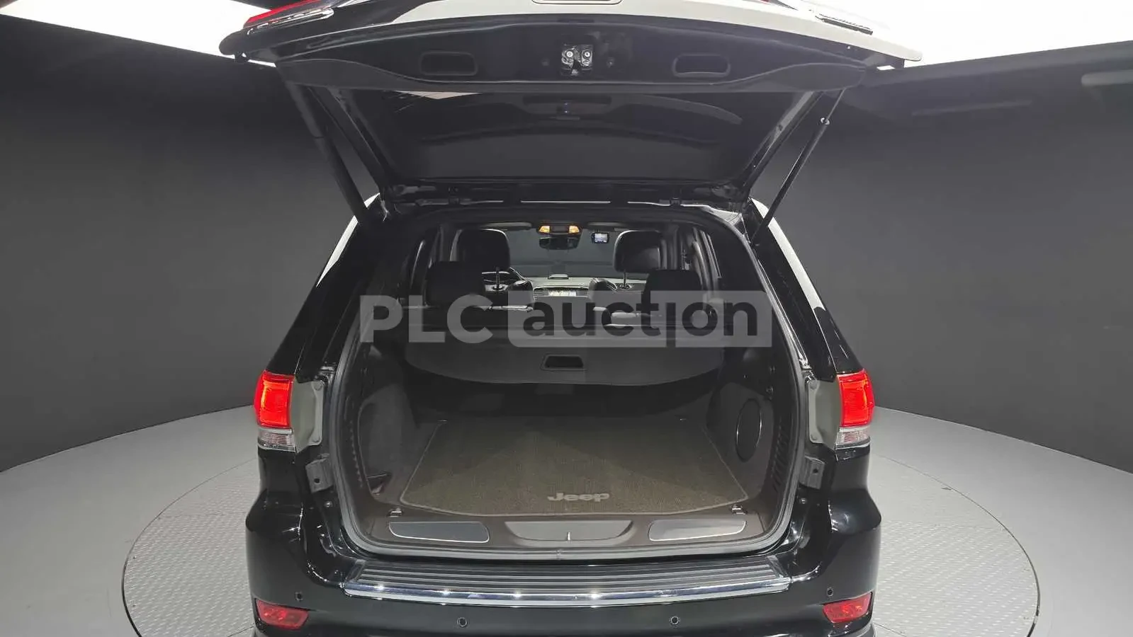 Jeep Grand cherokee SUMMIT HARMON KARDON/PANORAMA/360CAM, снимка 16 - Автомобили и джипове - 55299981