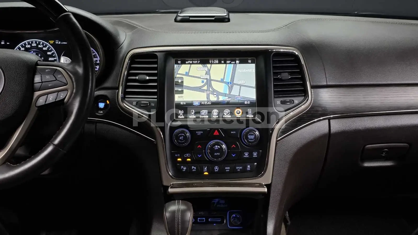 Jeep Grand cherokee SUMMIT HARMON KARDON/PANORAMA/360CAM, снимка 11 - Автомобили и джипове - 55299981