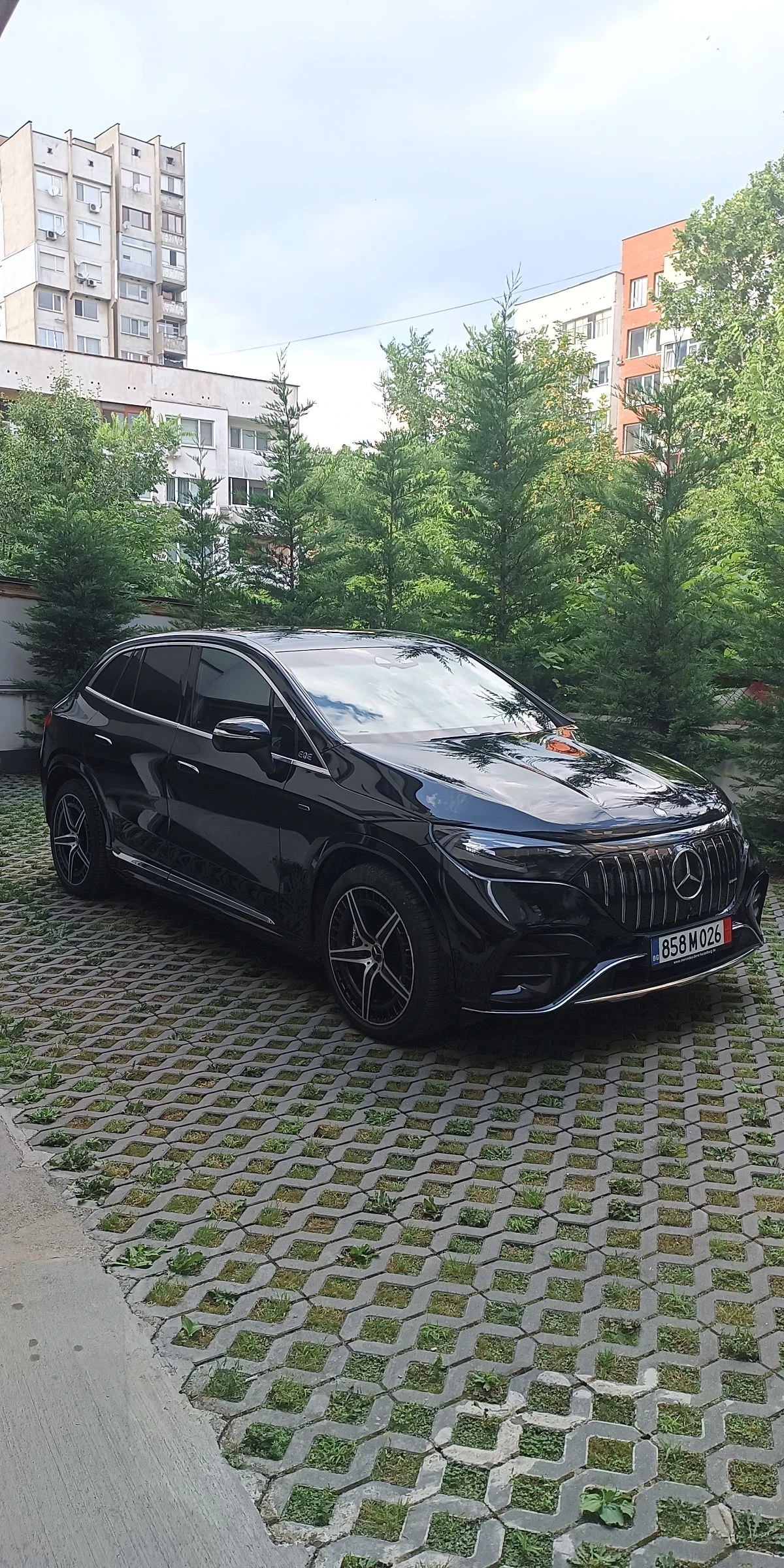 Mercedes-Benz EQE AMG 43, PANO, �������� ����� ��, �������� | Mobile.bg � ����������� 3