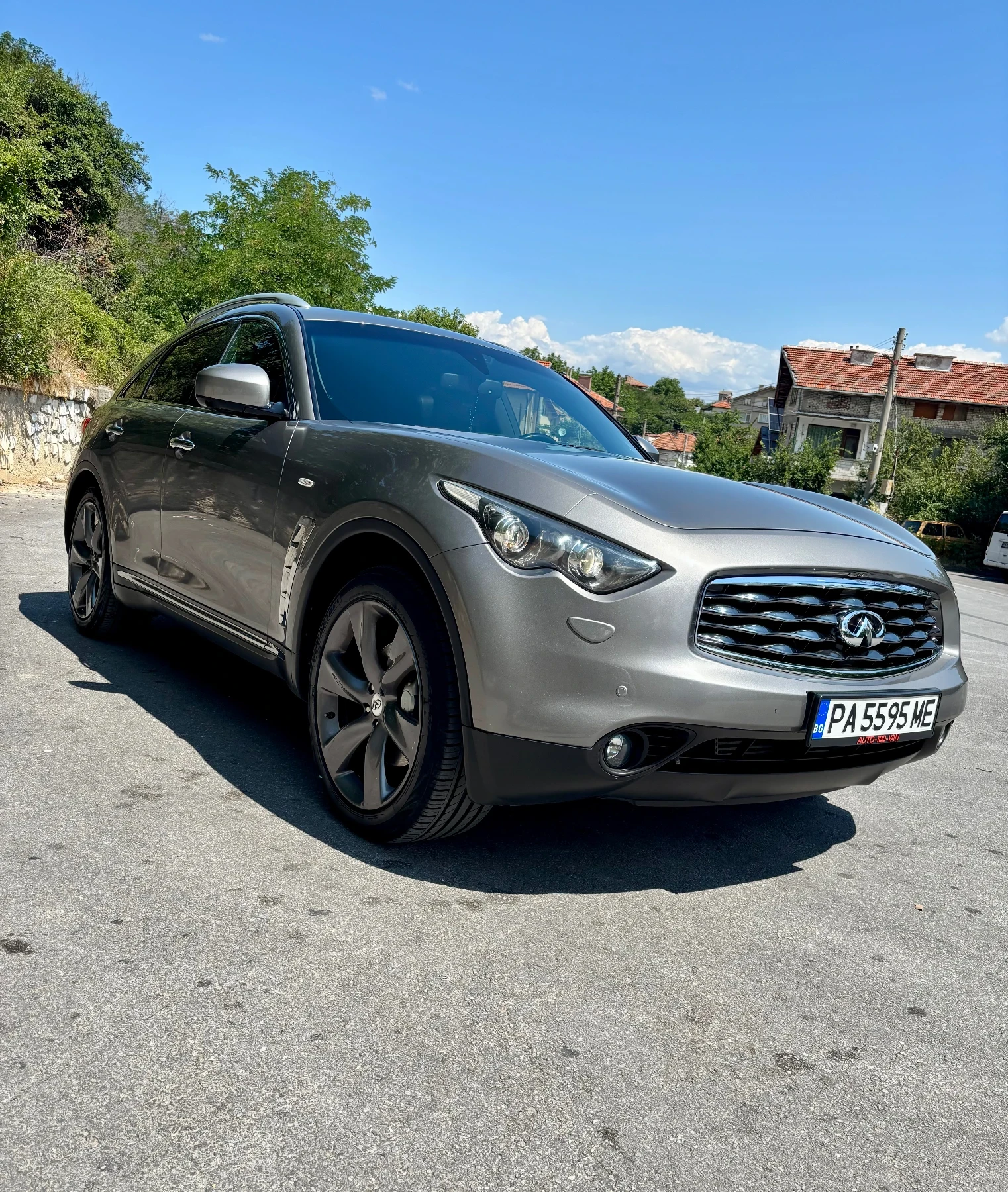 Infiniti Fx 30 D s, снимка 2 - Автомобили и джипове - 55420336