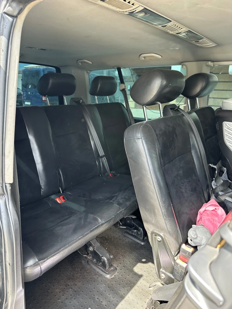 VW Caravelle, снимка 10 - Бусове и автобуси - 52074654