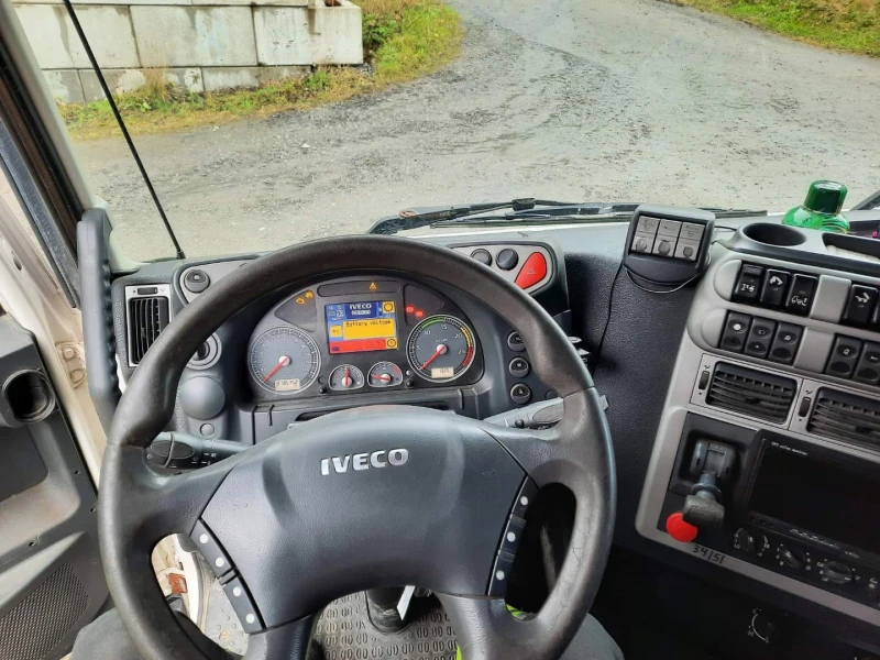 Iveco Stralis 560, снимка 4 - Камиони - 52009257