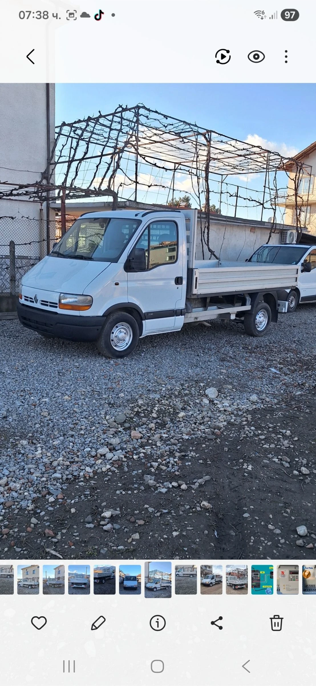 Renault D  - изображение 2