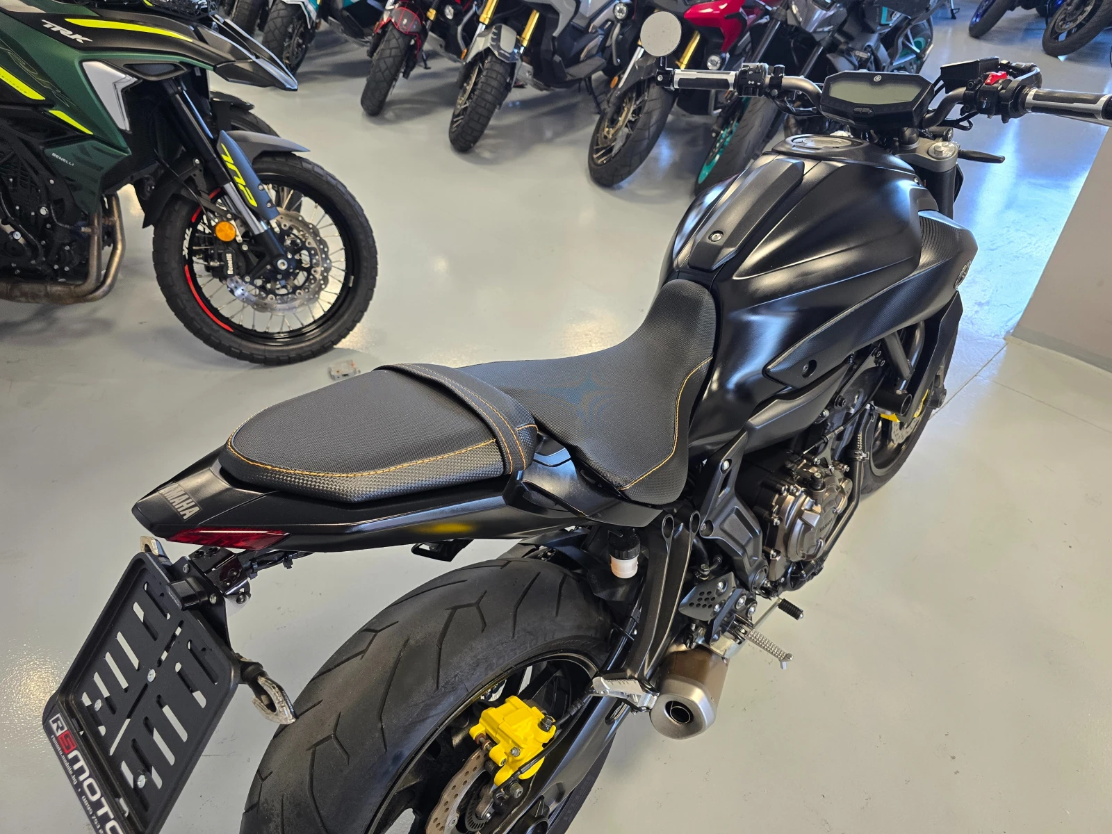 Yamaha Mt-07 700ie, ABS, 2017г., снимка 10 - Мотоциклети и мототехника - 55523734