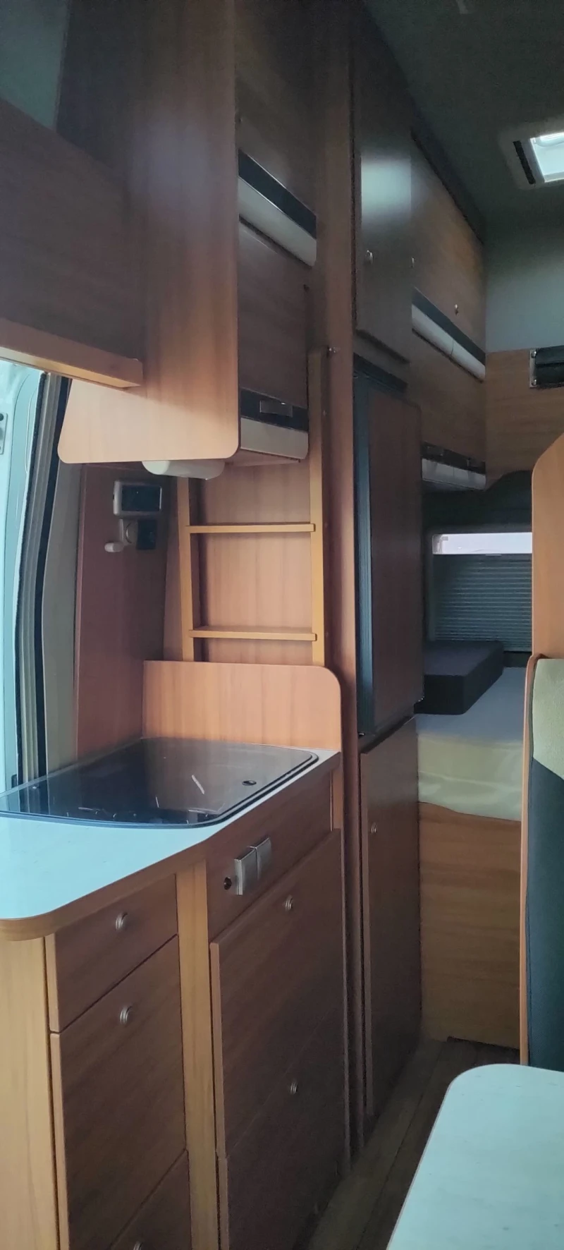 Кемпер Weinsberg MQH 600 Knaus, снимка 12 - Каравани и кемпери - 52829082