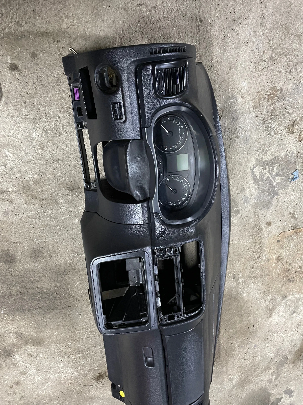       2014 | Mobile.bg   3