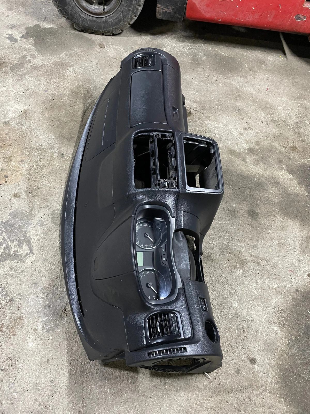       2014 | Mobile.bg   4