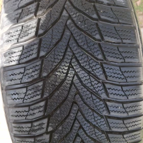 Гуми Всесезонни 235/50R18, снимка 1