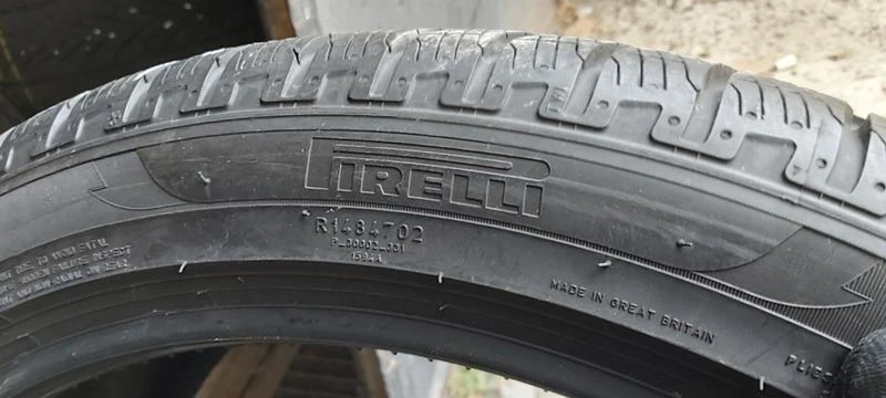 Гуми Зимни 255/40R21, снимка 6 - Гуми и джанти - 30924460