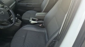 Opel Zafira 1.9 150 к.с 7 места 2010 , снимка 10
