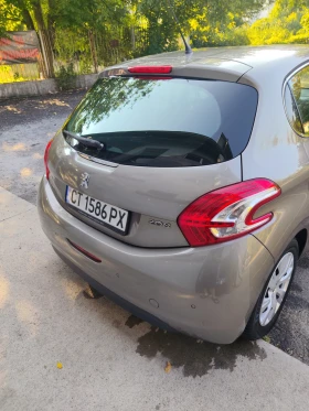 Peugeot 208 1, 2 /82кс/, снимка 4
